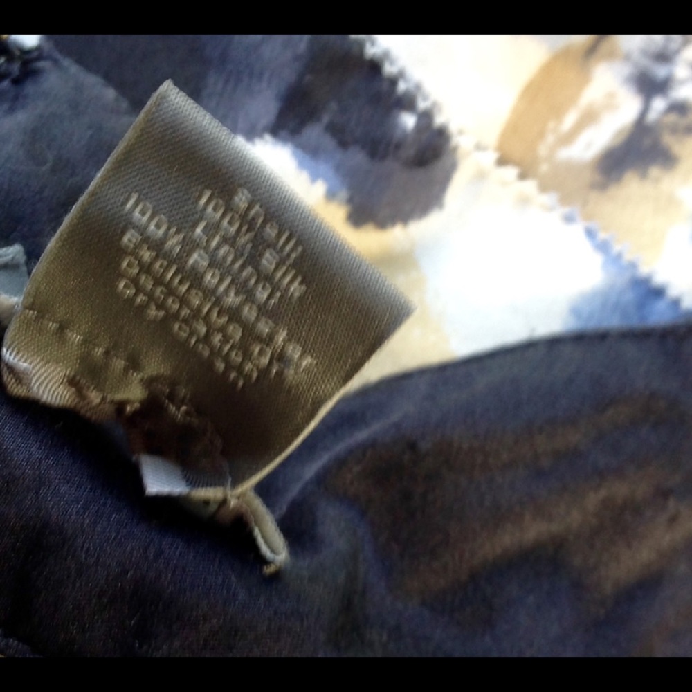 Ann Taylor Shell - Picture 4 of 5